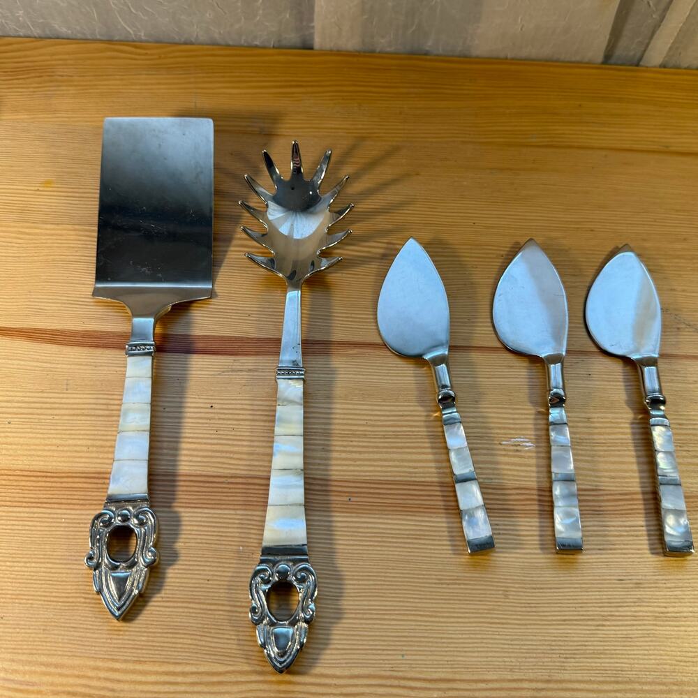 Bombay Company Baroque Mother of Pearl Utensil Set – 5 Piece Serving Flatware
